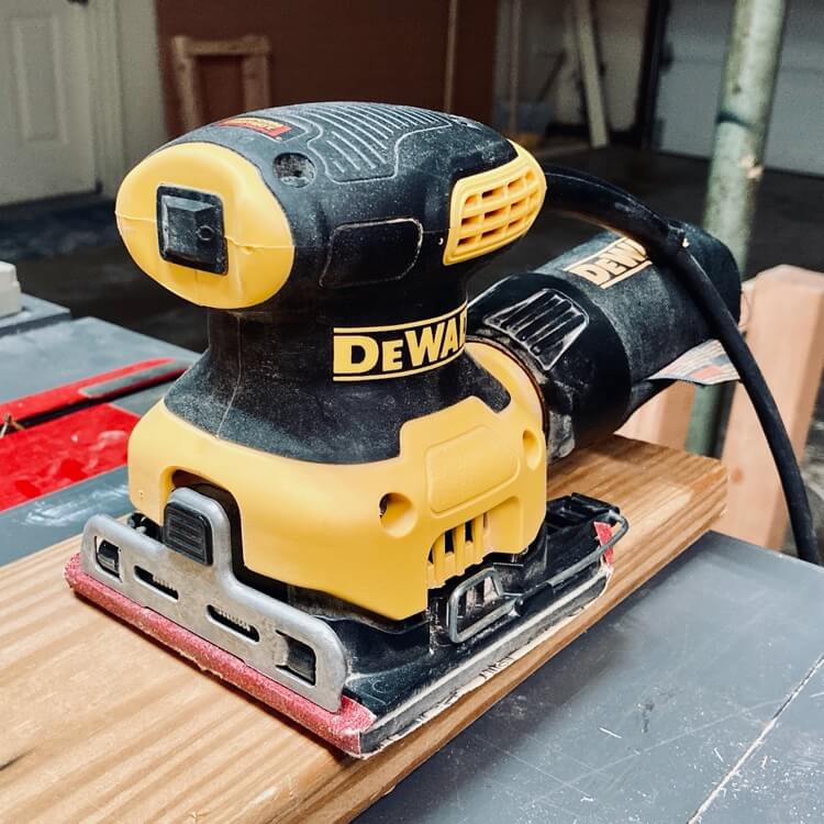 DeWalt Palm Sander