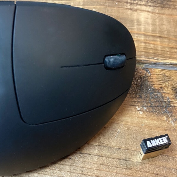 Anker ergonomic mouse