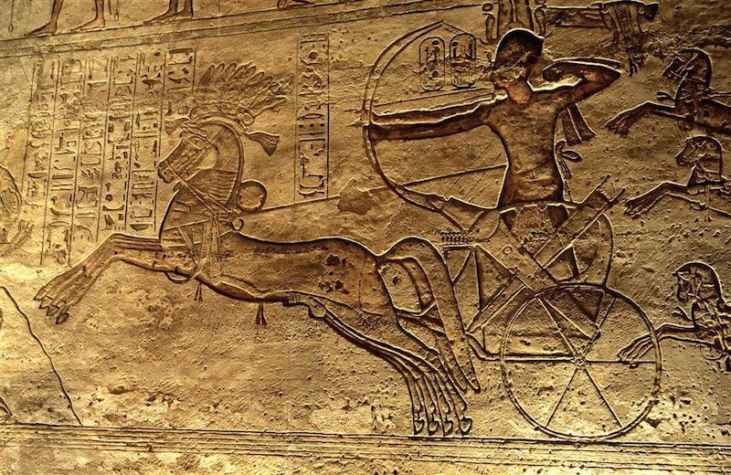 History of archery, Ramses II shooting a bow